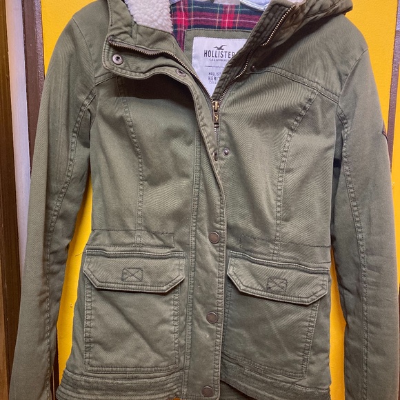 Hollister Jacket - Picture 1 of 5